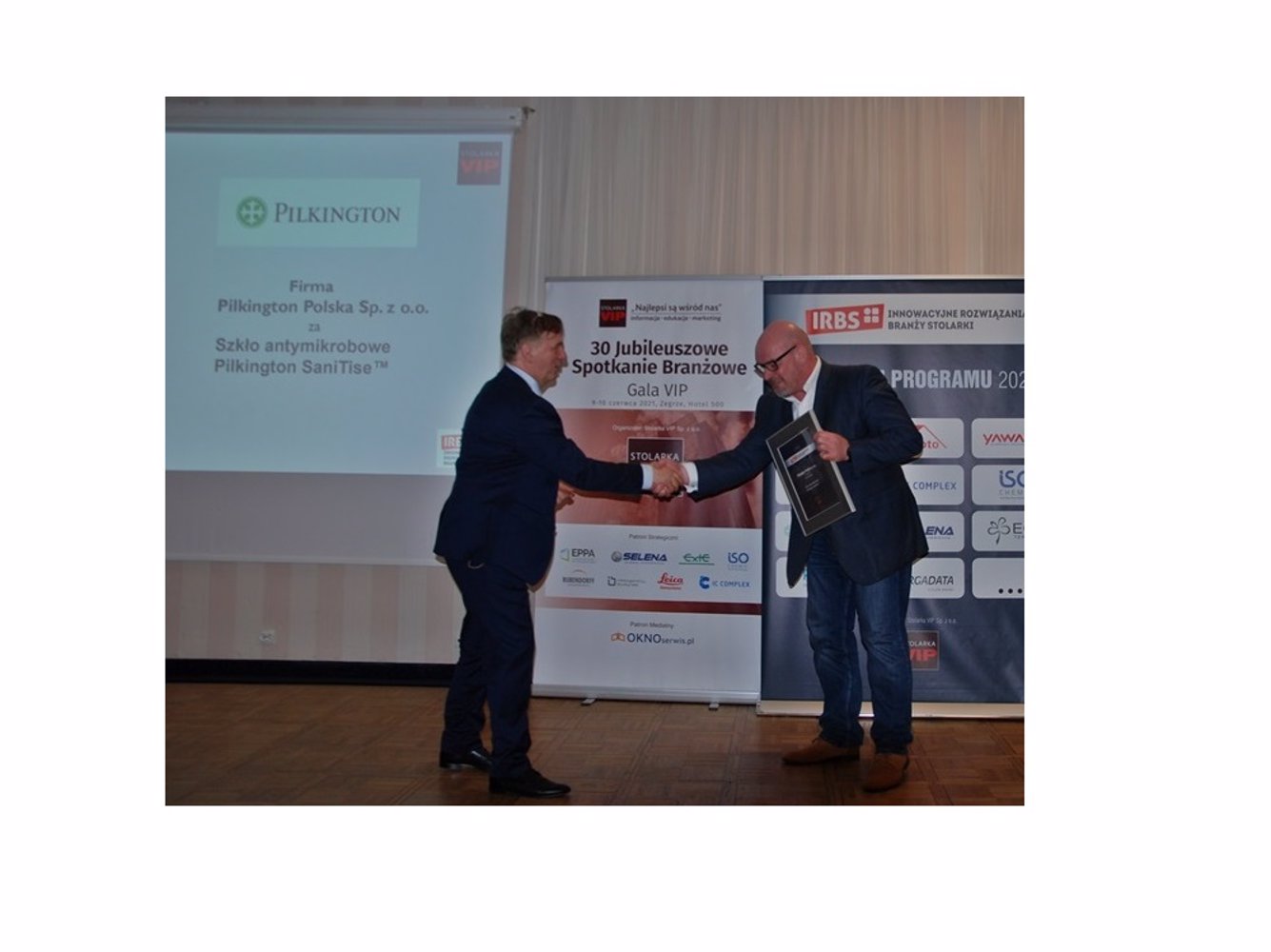 Pilkington SaniTise™ pośród nagrodzonych w programie IRBS