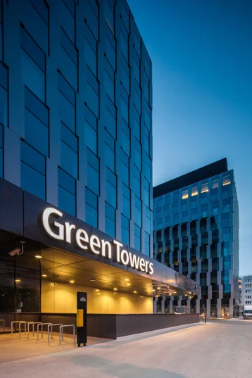 SunGuard® i Green Towers: pierwszy polski biurowiec z platynowym certyfikatem LEED