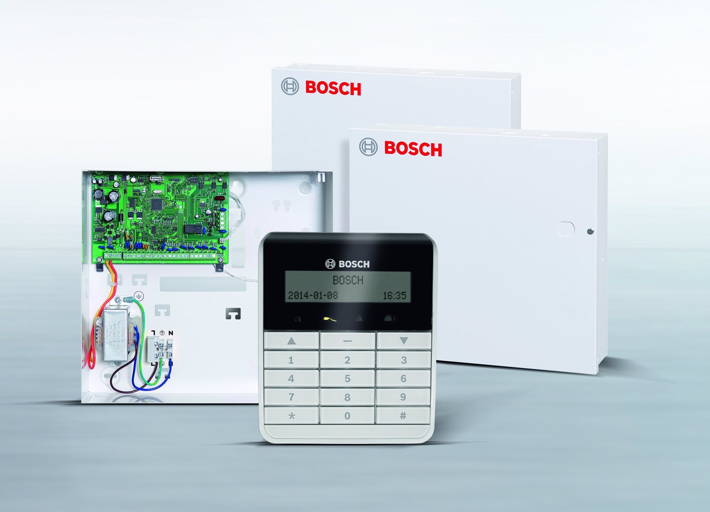 Rozszerzenie zakresu funkcji central systemów sygnalizacji włamania i napadu AMAX firmy Bosch