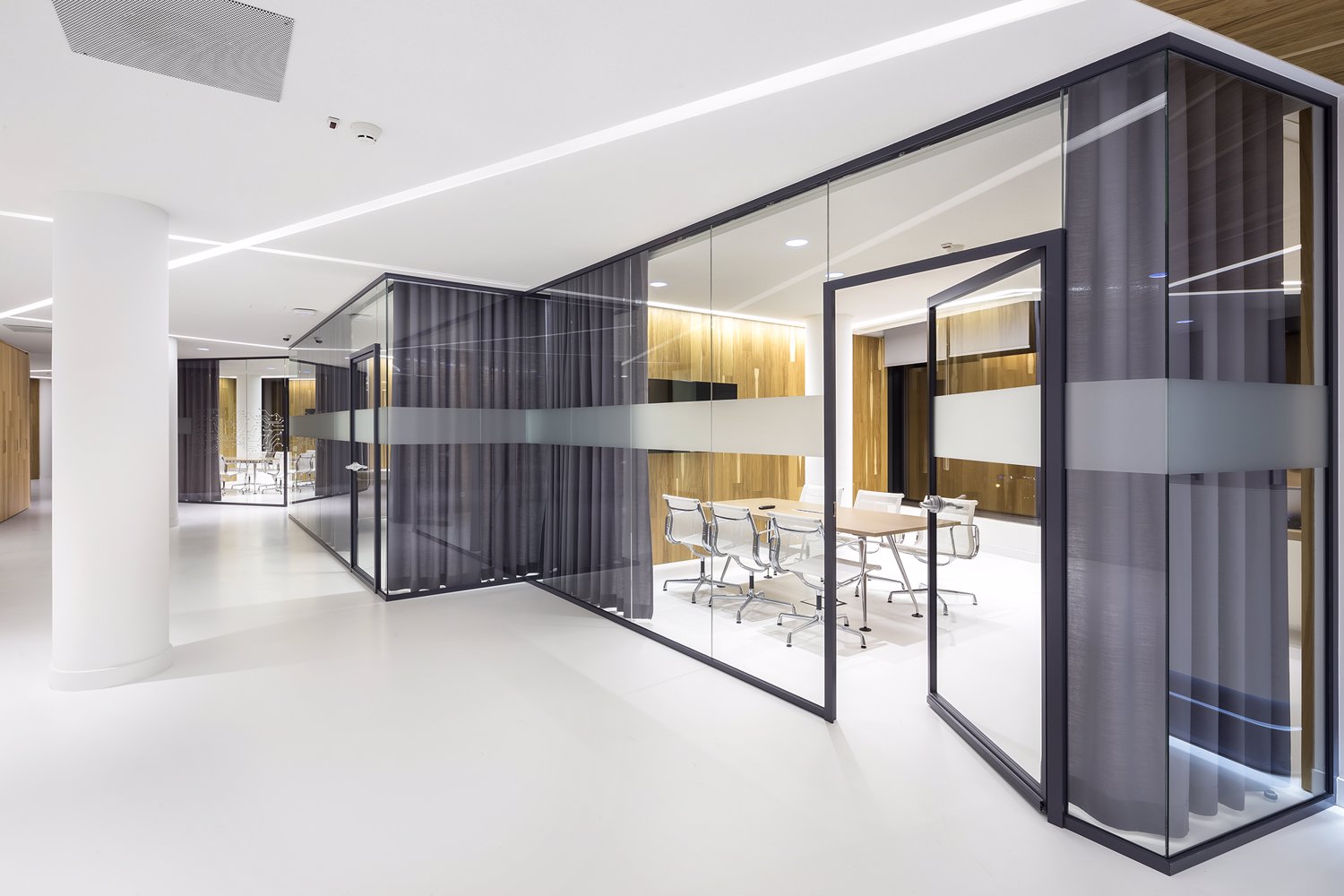 „Otwarta” przestrzeń biurowa kluczem do sukcesu firmy 