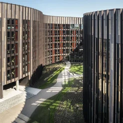 ekologiczny-i-ekonomiczny-sztandarowy-projekt-w-danii---super-spacer-zastosowany-w-basecamp-lyngby