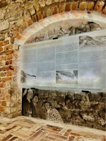 Nowa szklana wystawa w Podziemnej Trasie Turystycznej w Sandomierzu