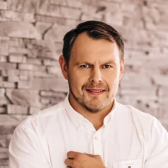 Tomasz Szymański dyrektorem marketingu w Drutex SA