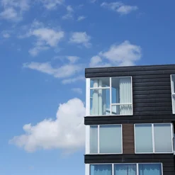 szczelne-okna---komfort-i-oszczednosc-ale-czy-twoj-dom-ma-czym-oddychac