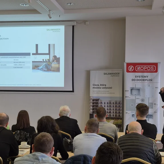 Salamander wśród architektów