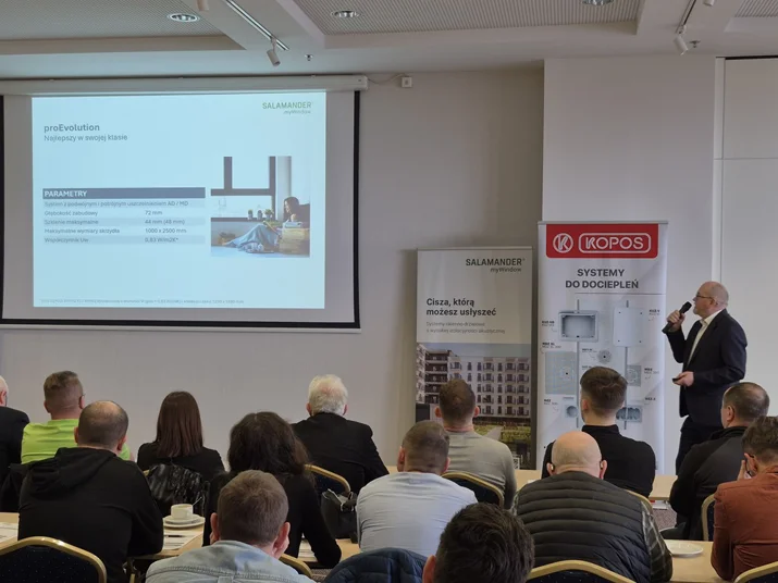 Salamander wśród architektów