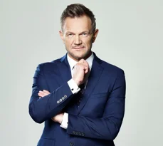 Dom jest jak dobrze napisany scenariusz. Somfy prezentuje kampanię TaHoma z udziałem Cezarego Pazury